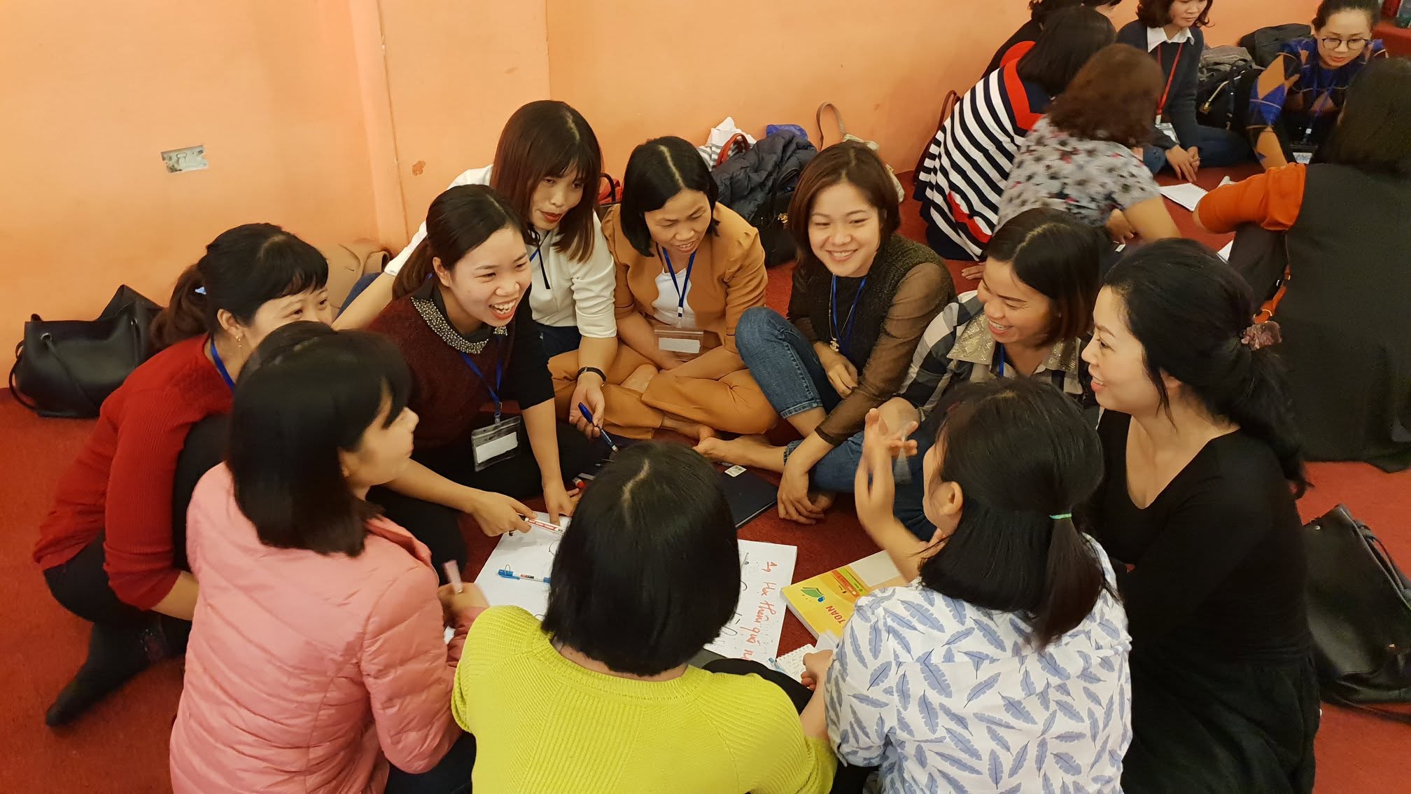 Lớp THCX – Thảo luận nhóm